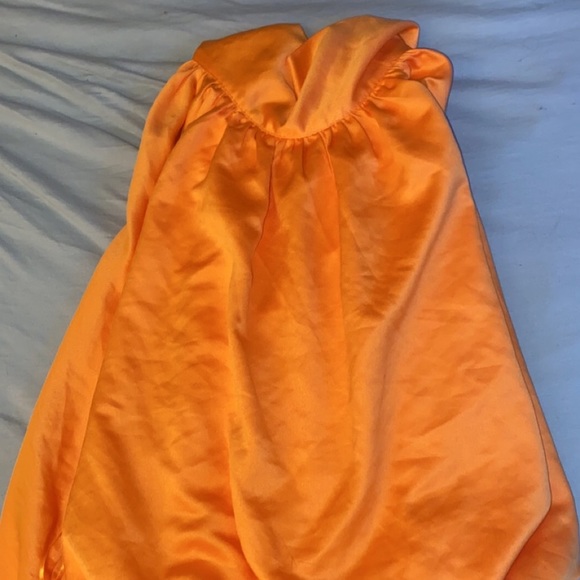 MUST GO: Zara wrap top bloggers favorite - Picture 14 of 16